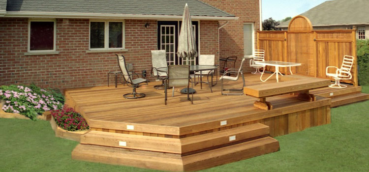 Cedar Composite Decking in Chatsworth, CA