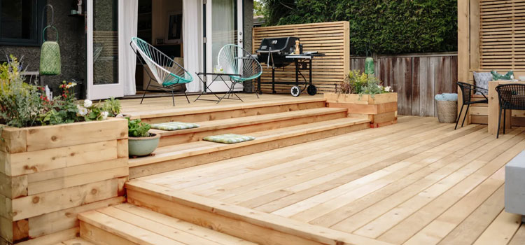 Cedar Decking Suppliers in Chatsworth, CA