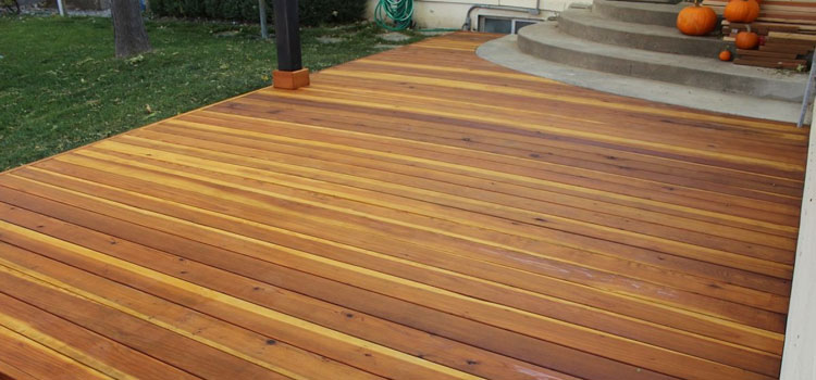 Smooth Redwood Decking in Chatsworth, CA